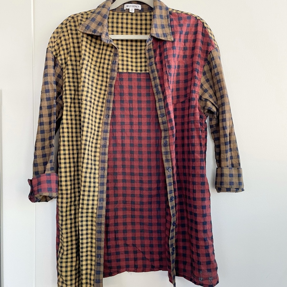 WildHoney Contrast Checked Buttondown - Picture 3 of 10